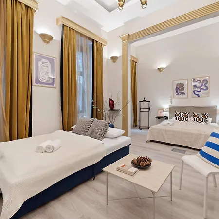 Three-bedroom Collection - Modern, Cozy & Chic