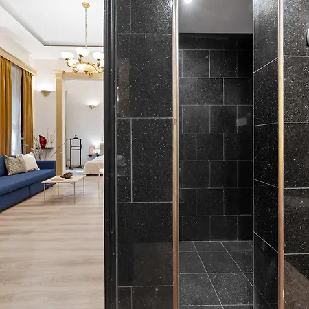 דירה Three-bedroom Collection - Modern, Cozy & Chic *